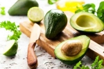 Avocado breaking, Avocado, add avocado in your diet to lose weight, Delicious meal