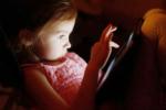 use of smartphone, electronic gadget and sleep, bedtime smartphone use may affect child s sleep and health, Bedtime smartphone use