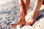 how to heal deep cracked heels, how to fix cracked heels, 5 home remedies to fix cracked heels, Jelly