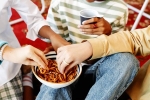 Indian Snacking Habits, Indian Snacking Habits, how indian snacking habits can impact gut health, Indian snacking habits