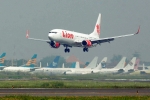 Indonesia plane crash, Indonesia, indonesia plane crash video show passengers boarding flight, Lion air flight