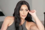 Kim Kadarshian wears maan tikka, Kim Kadarshian West wears maan tikka, kim kardashian west wears an indian accessory for sunday service gets accused of cultural appropriation, Kim kardashian