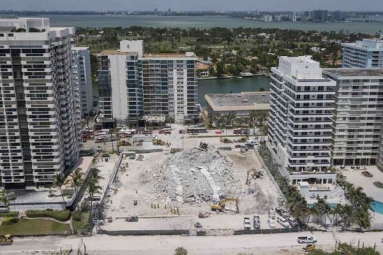 12-storey-building Collapses in Miami, One Worker Critically Hurt
