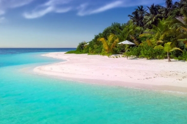 Popular Nude Beaches in the World Popular Nude Beaches in the World
