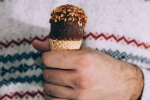 psychological effects of eating ice cream, ice creams, reasons why we reach for ice creams or sweets when stressed, Gambling