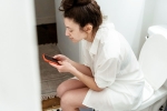 Phone in the Toilet new breaking, Phone in the Toilet addiction, stop scrolling your phone in the toilet, Healthy foods