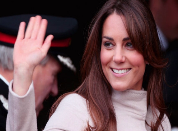 Baby bump looks good on Kate Middleton