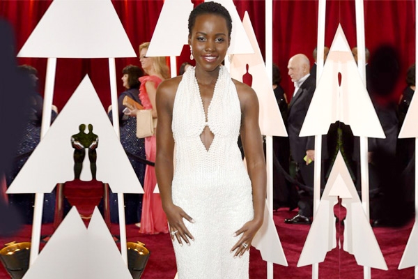 Lupita Nyong’o dress worn at Oscar stolen},{Lupita Nyong’o dress worn at Oscar stolen