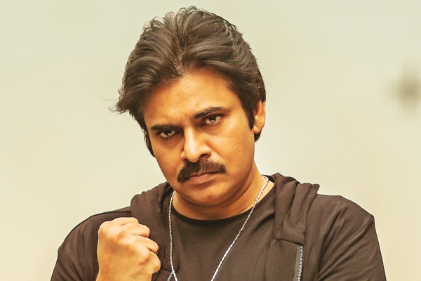 Agnyaathavaasi Censored: Inside Talk