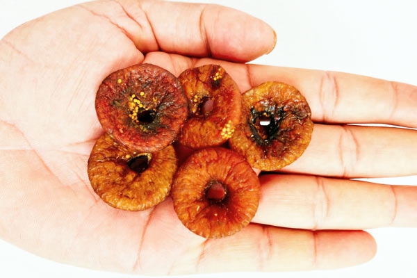 Can you take Soaked Anjeer every day?