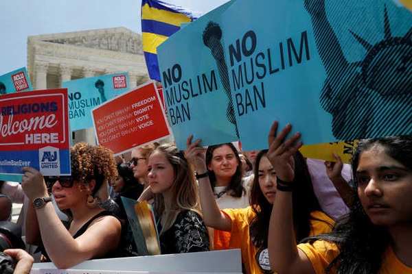 Indian-American Lawmakers Resist Trump's Travel Ban