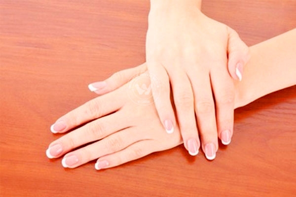 Easy tips to get beautiful hands},{Easy tips to get beautiful hands